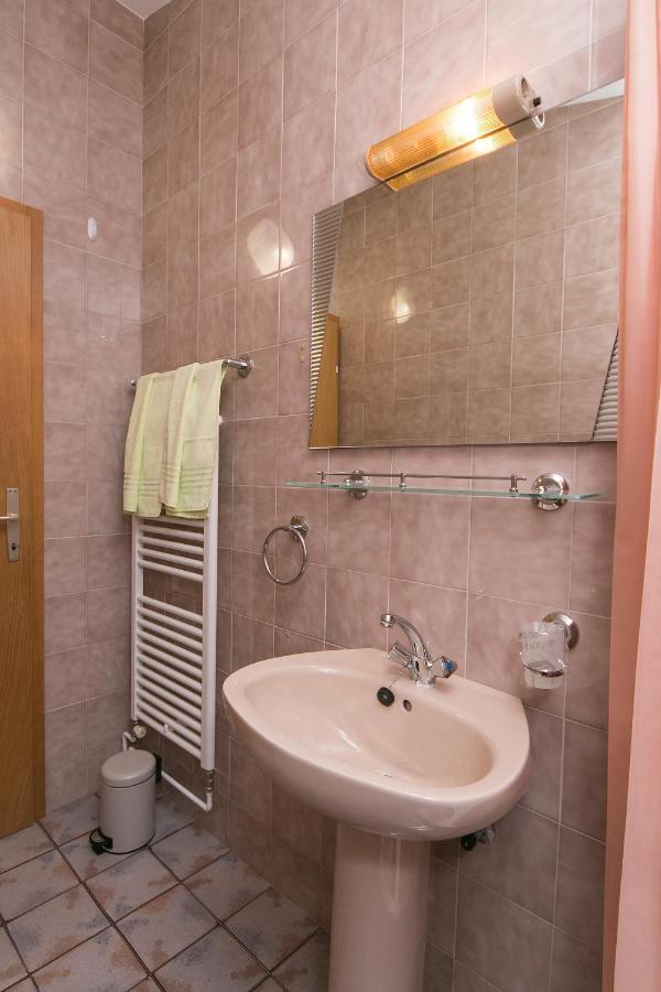 Apartment Brela 2717C Esterno foto